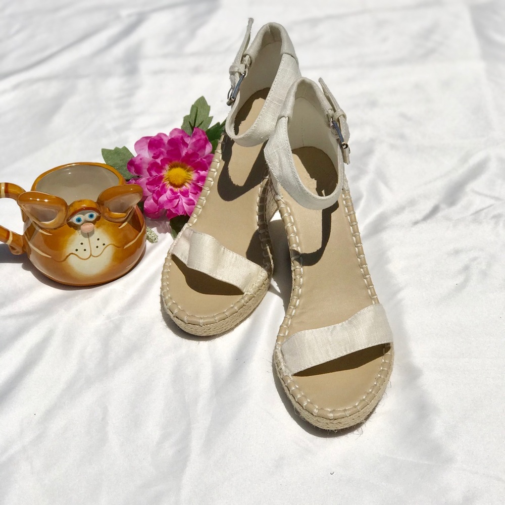 Nautica Wedge